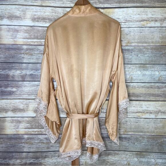 SPELL & THE GYPSY “WILD LOVE" Sandwashed peach Silk & Lace Kimono Robe Tie S/M - Picture 7 of 13